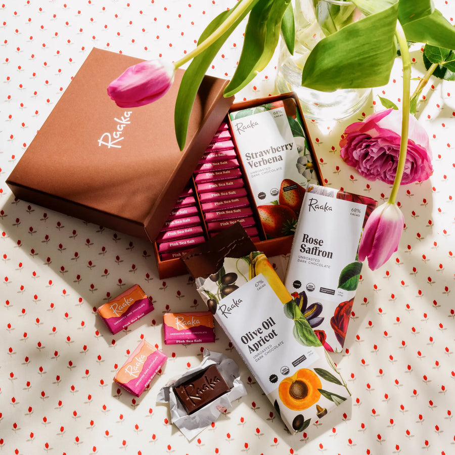 Bites & Bars Signature Gift Box - Calm Complete Box Assortment